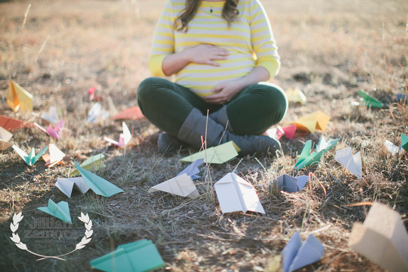 paper-airplane-maternity_03