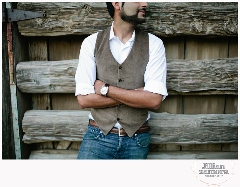 rustic vintage cedar hill state park engagement photography _11