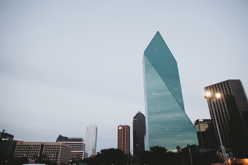 dallas world aquarium wedding _068