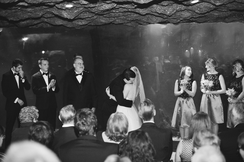 dallas world aquarium wedding _089